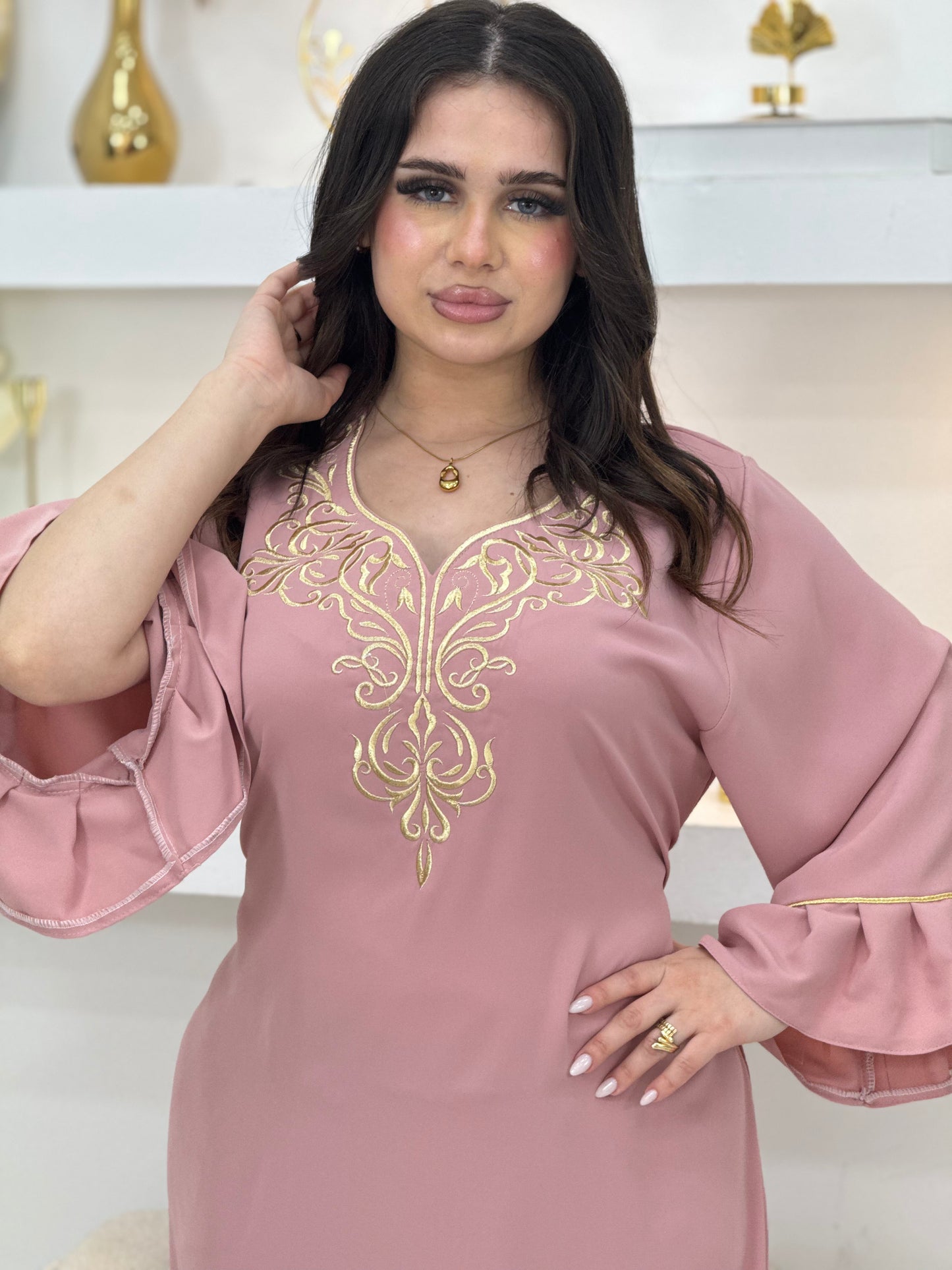 Robe ELÉNA 2026